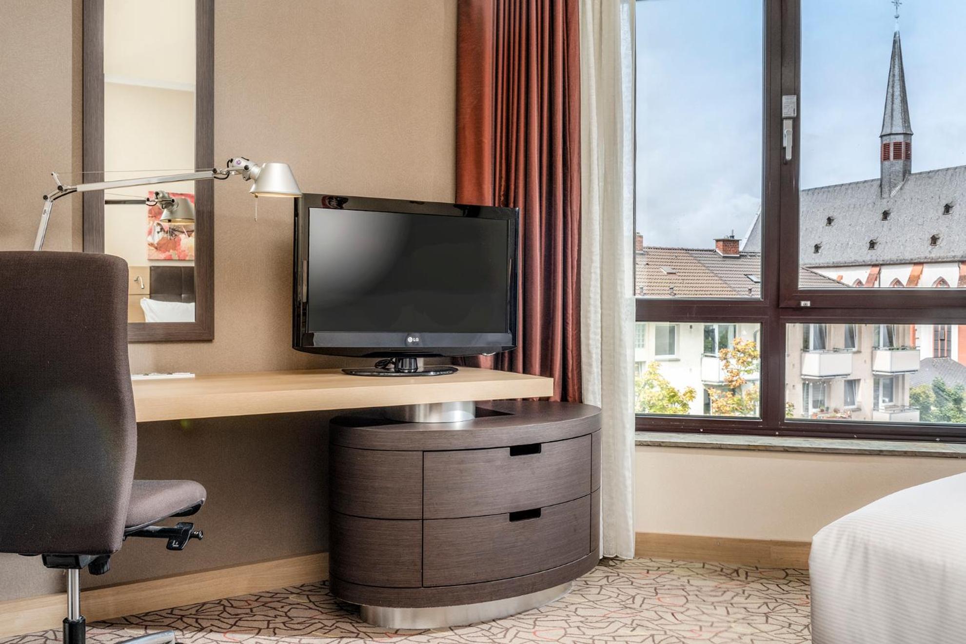 Hilton Hotel 5*