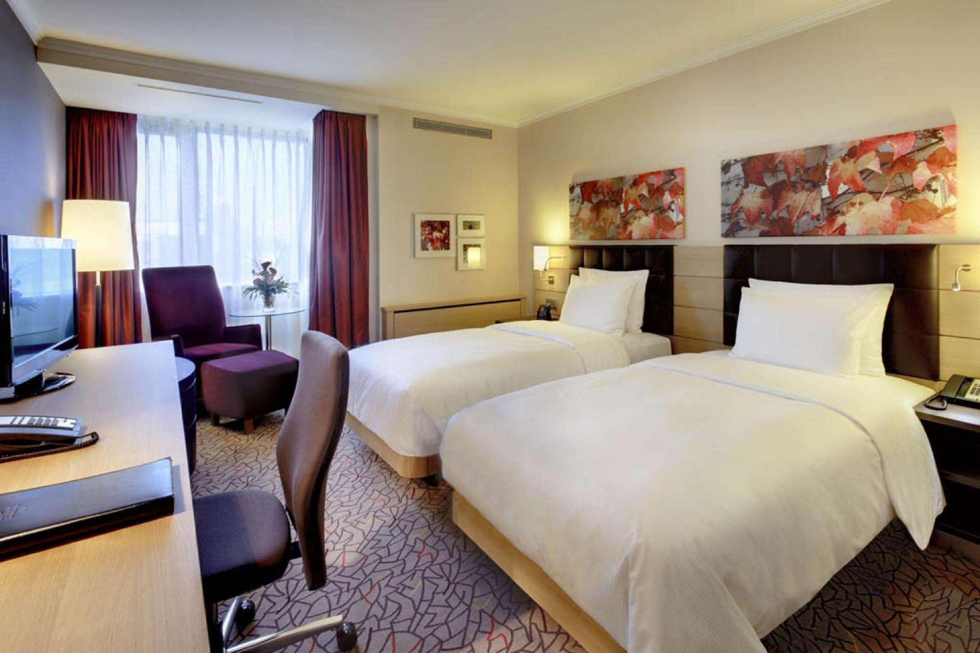 Отель Hilton 5*